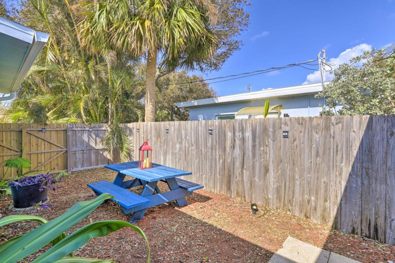 Cute And Cozy Florida Duplex Walk To Beaches! Cocoa Beach Exteriör bild